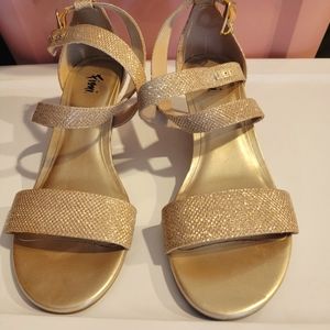 Open toed dress/formal sandles